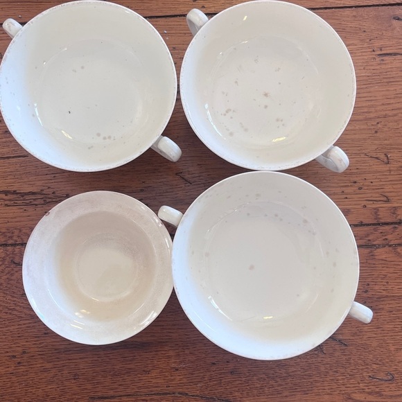 Wedgwood 3 Patrician Creamware Soup Bowls READ with chips, staining and spotting - Picture 1 of 11